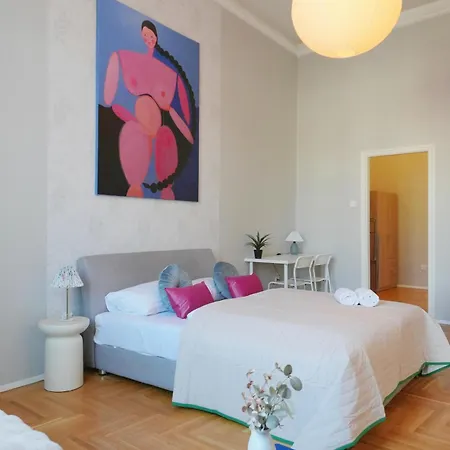 Grand & Artful Gem By Opera & With Views