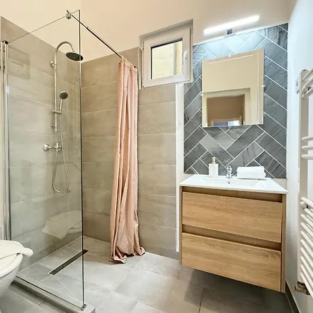 Grand & Artful Gem By Opera & With Views *