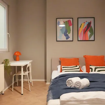 Grand & Artful Gem By Opera & With Views * Budapeszt