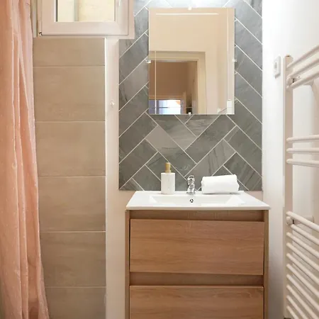 Grand & Artful Gem By Opera & With Views * Budapest